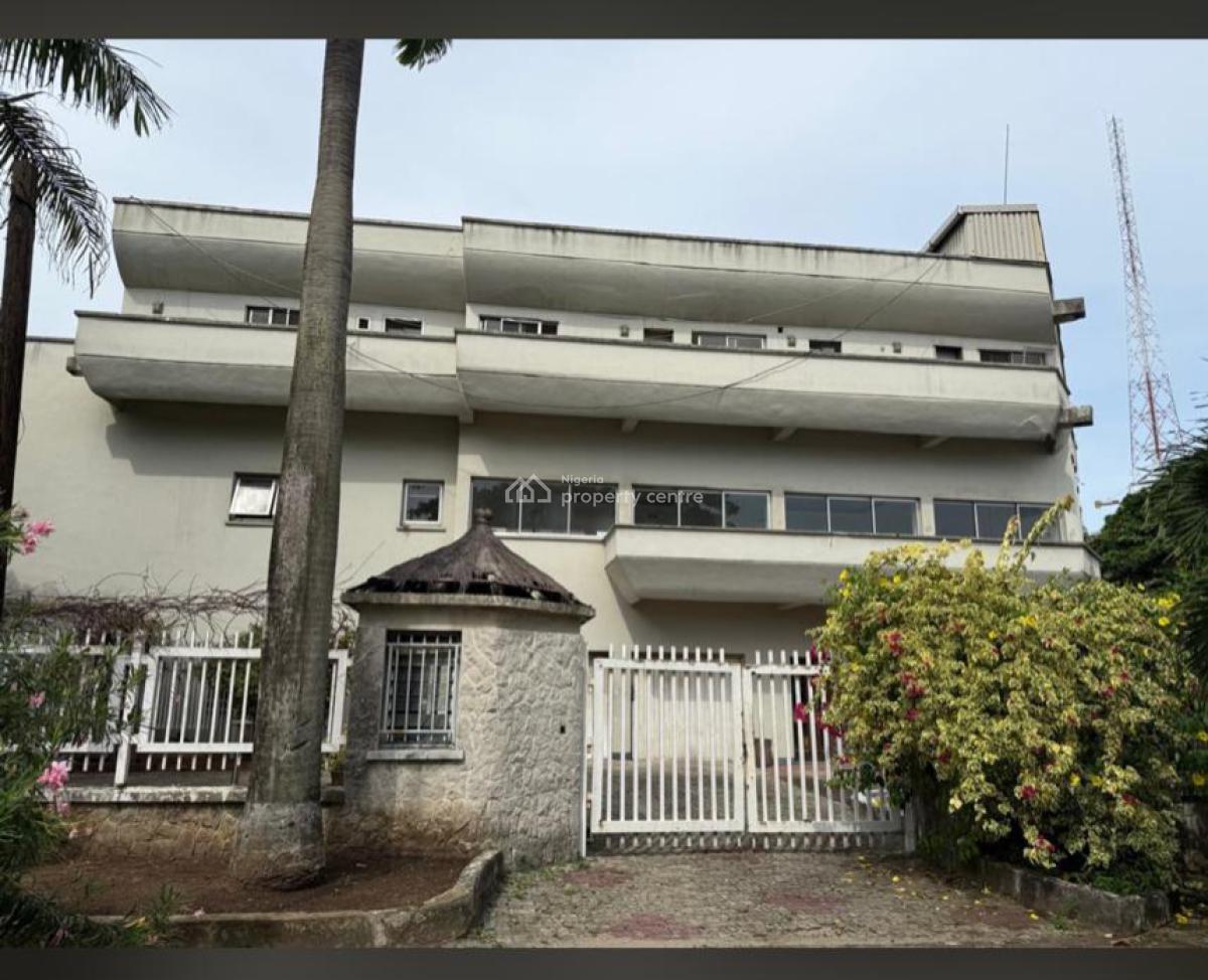 a Vacant Three-storey Commercial Building Sitting on 1,026sqm, Victoria Island (vi), Lagos, Commercial Property for Sale