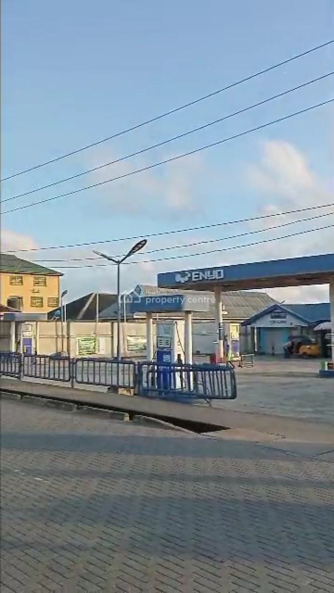 Filling Station for  at Cele Ijede Road Ikorodu, Cele Ijede Road Ikorodu Lagos, Ikorodu, Lagos, Filling Station for Sale