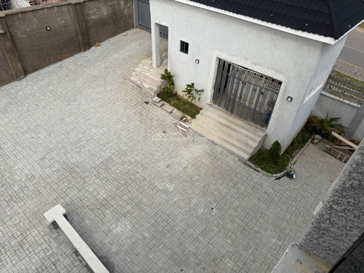 Brand New 5 Bedroom Duplex, Guzape, Guzape District, Abuja, Terraced Duplex for Sale