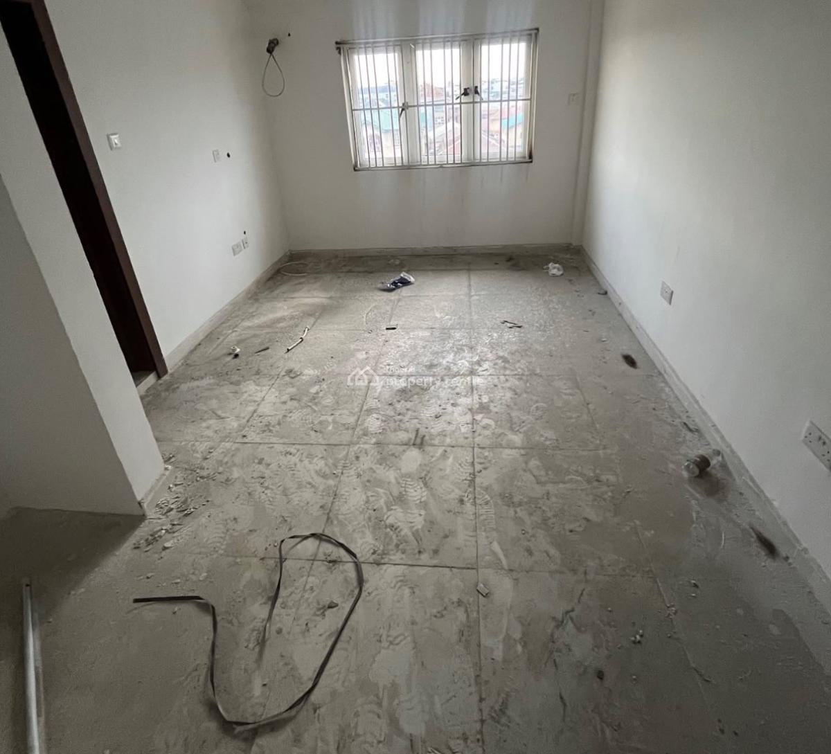 a Brand New Spacious 3 Bedroom with Car Park in a Prime Location, Surulere, Lagos, Flat / Apartment for Rent