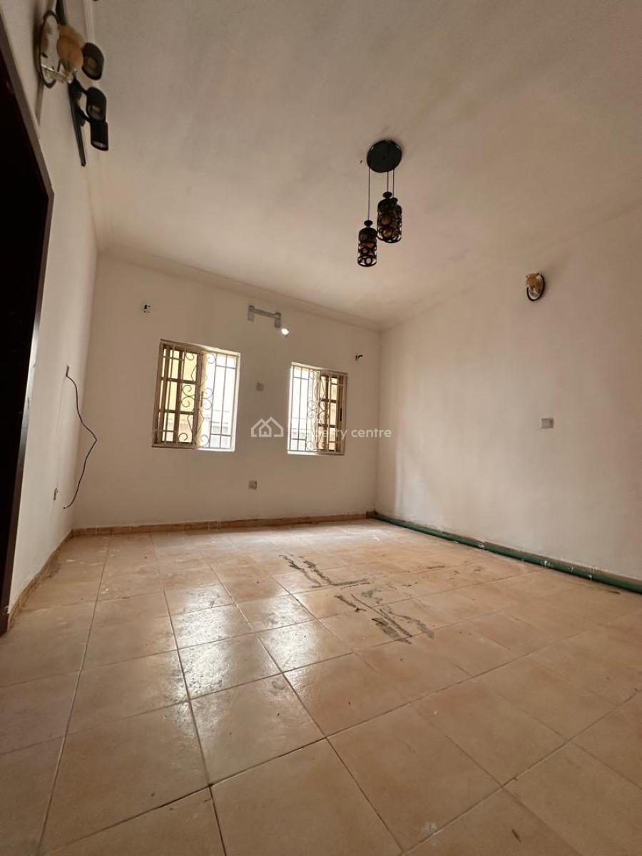 Very Spacious and Well Maintained Self Contained Apartment at Lekki, Lekki Phase 1, Lekki, Lagos, Self Contain (single Rooms) for Rent