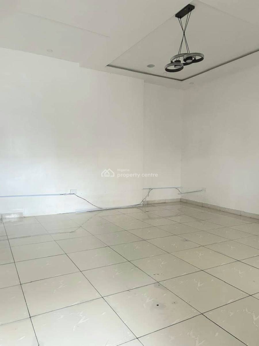 Spacious Studio Apartment with Swimming Pool, Gym, Steady Power Supply, Orchid, Lekki, Lagos, Self Contain (single Rooms) for Rent