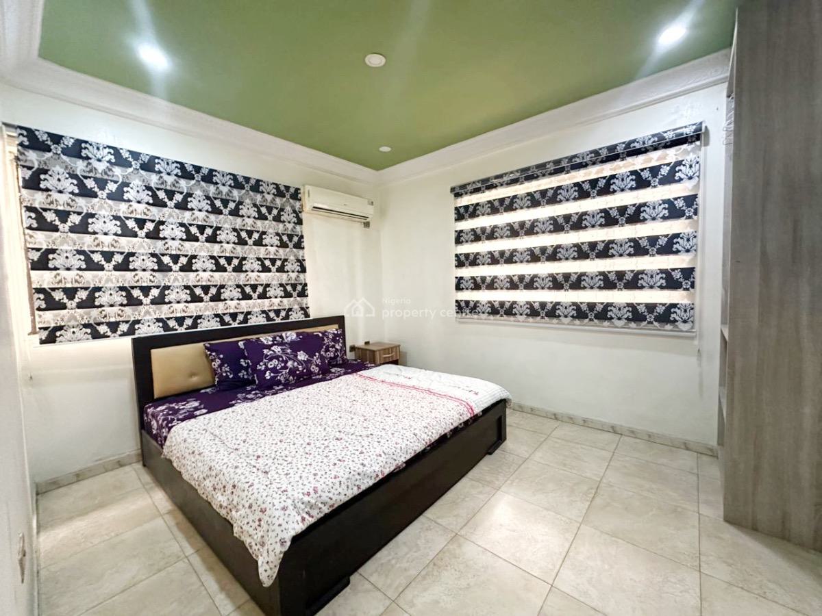 Luxury 2 Bedroom Flat, Gra Phase 2, Magodo, Lagos, Flat / Apartment for Rent