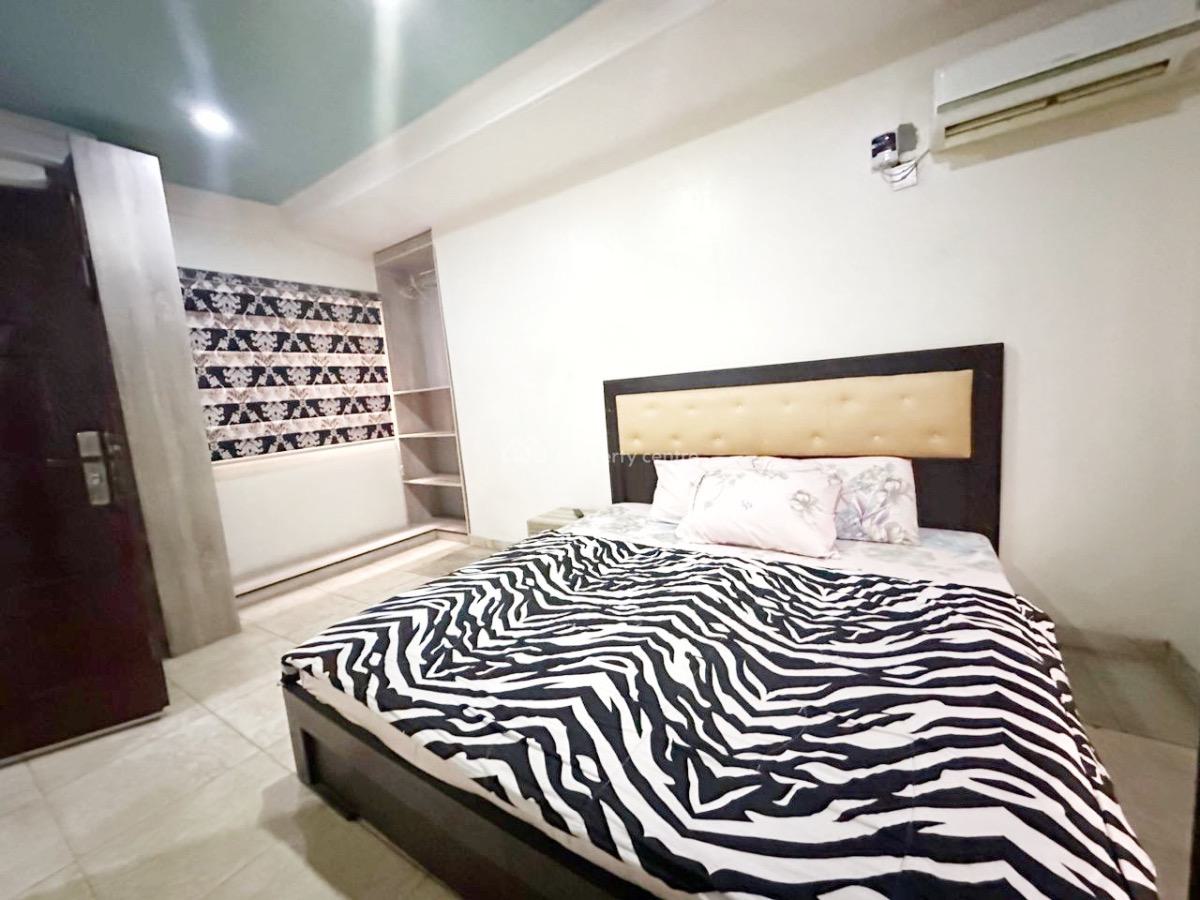 Luxury 2 Bedroom Flat, Gra Phase 2, Magodo, Lagos, Flat / Apartment for Rent