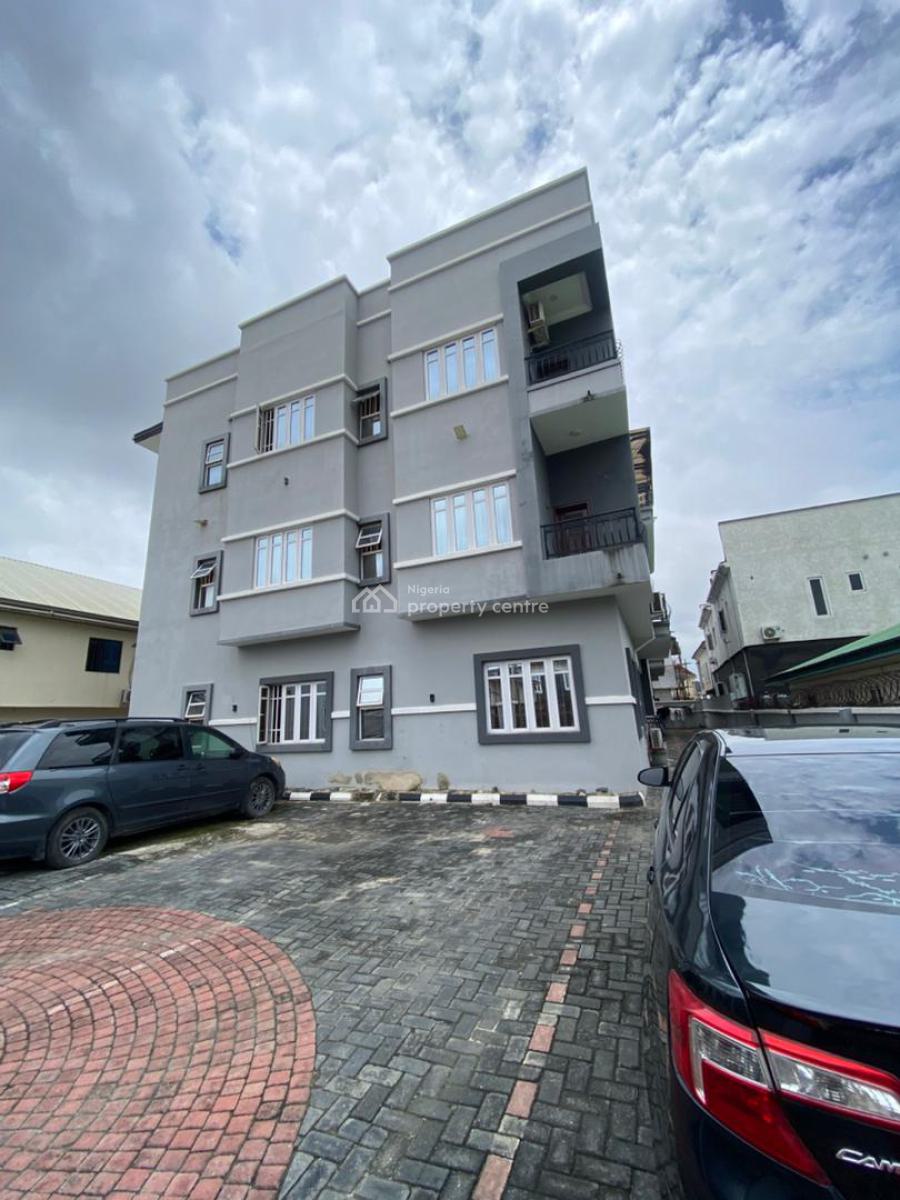 3 Bedroom Apartment Up Floor, Lekki County, Lekki, Lagos, Flat / Apartment for Rent