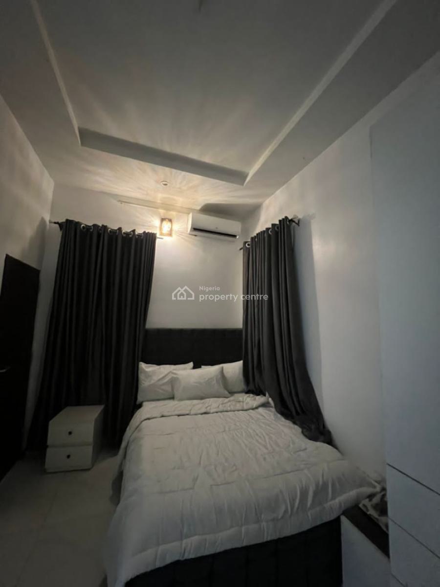 Standard Mini Flat  Fully Furnished, Orchid Road, Lekki, Lagos, Mini Flat (room and Parlour) for Rent