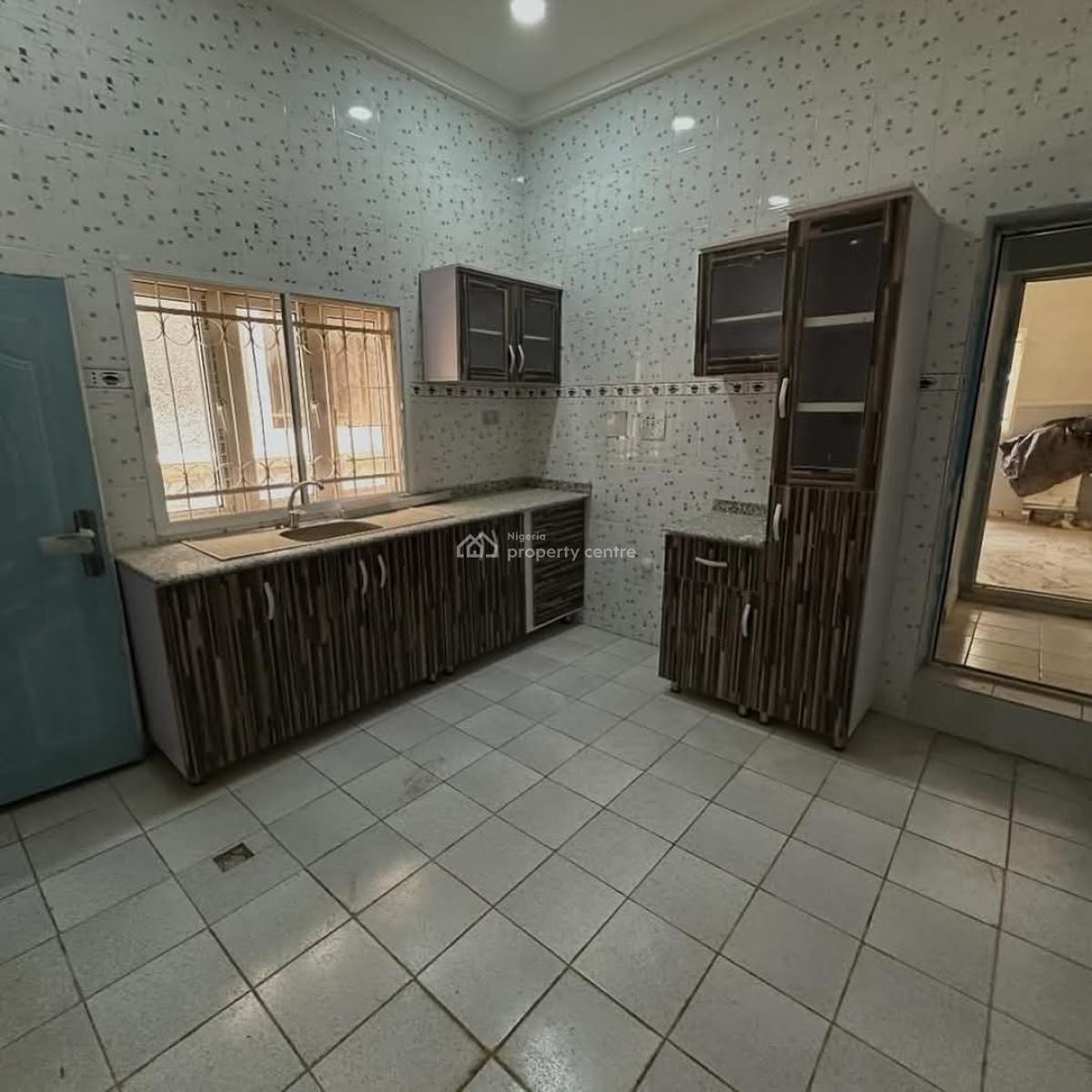 3 Bedroom Fully Detached Bungalow, Life Camp, Abuja, Detached Bungalow for Sale