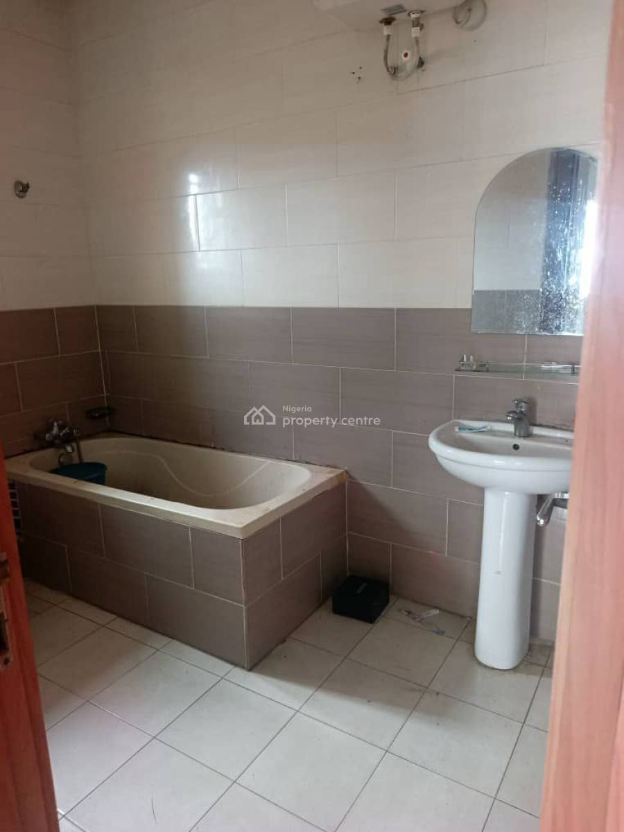 Luxury 5 Bedroom Fully Detached House with Bq in Gated Estate, Crown Estate, Sangotedo, Ajah, Lagos, Detached Duplex for Sale