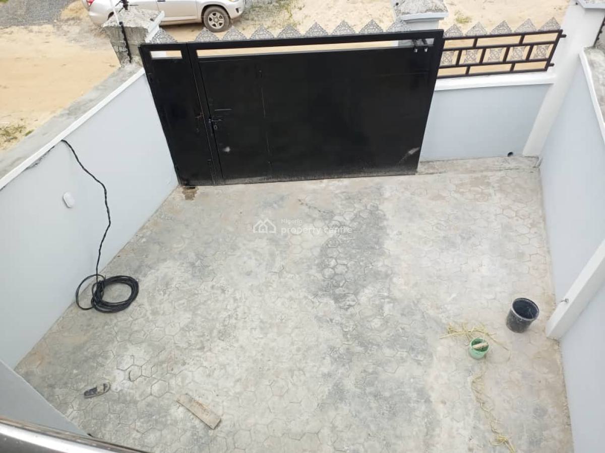 Recently Built 2 Bedroom Detached Duplex in a Private Compound, Oxford Drive, Valley View Estate, Olu Odo Road, Ebute, Ikorodu, Lagos, Detached Duplex for Rent