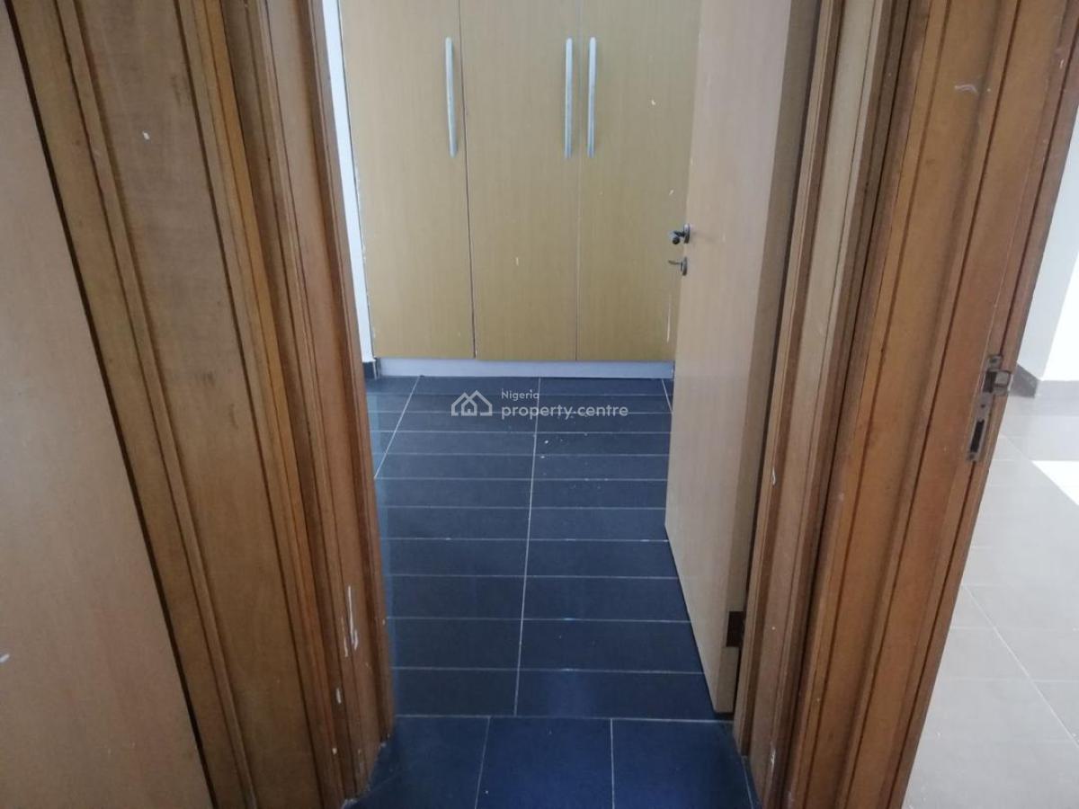 Luxury 4 Bedroom Terrace Duplex with Excellent Facilities, Ikota Estate, Lekki, Lagos, Terraced Duplex for Rent