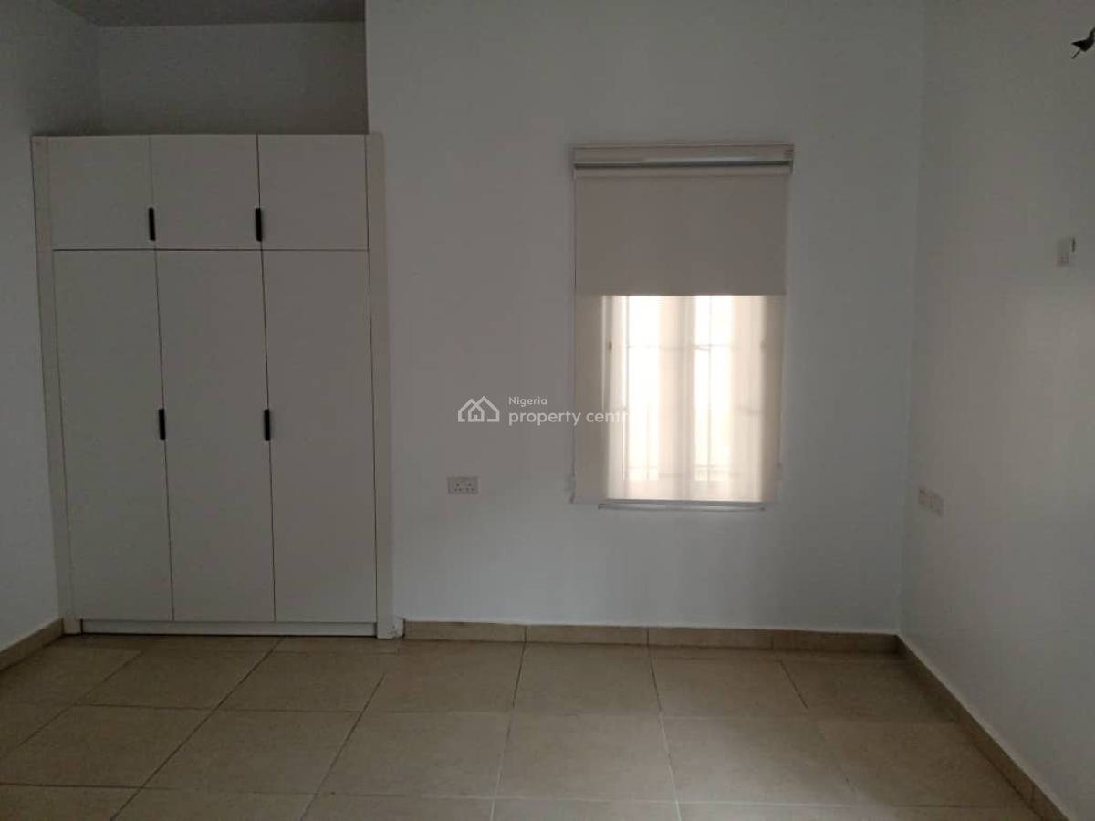 Serviced 2 Bedroom Apartment, Lekki Phase 1, Lekki, Lagos, Flat / Apartment for Rent