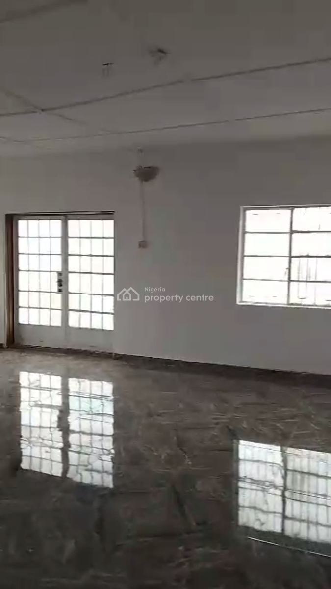 Clean Spacious 3 Bedroom Apartment, Ikeja, Lagos, Flat / Apartment for Rent