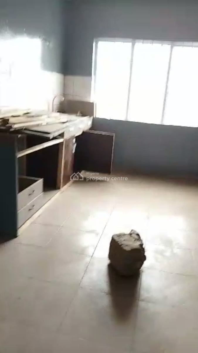 Clean Spacious 3 Bedroom Apartment, Ikeja, Lagos, Flat / Apartment for Rent