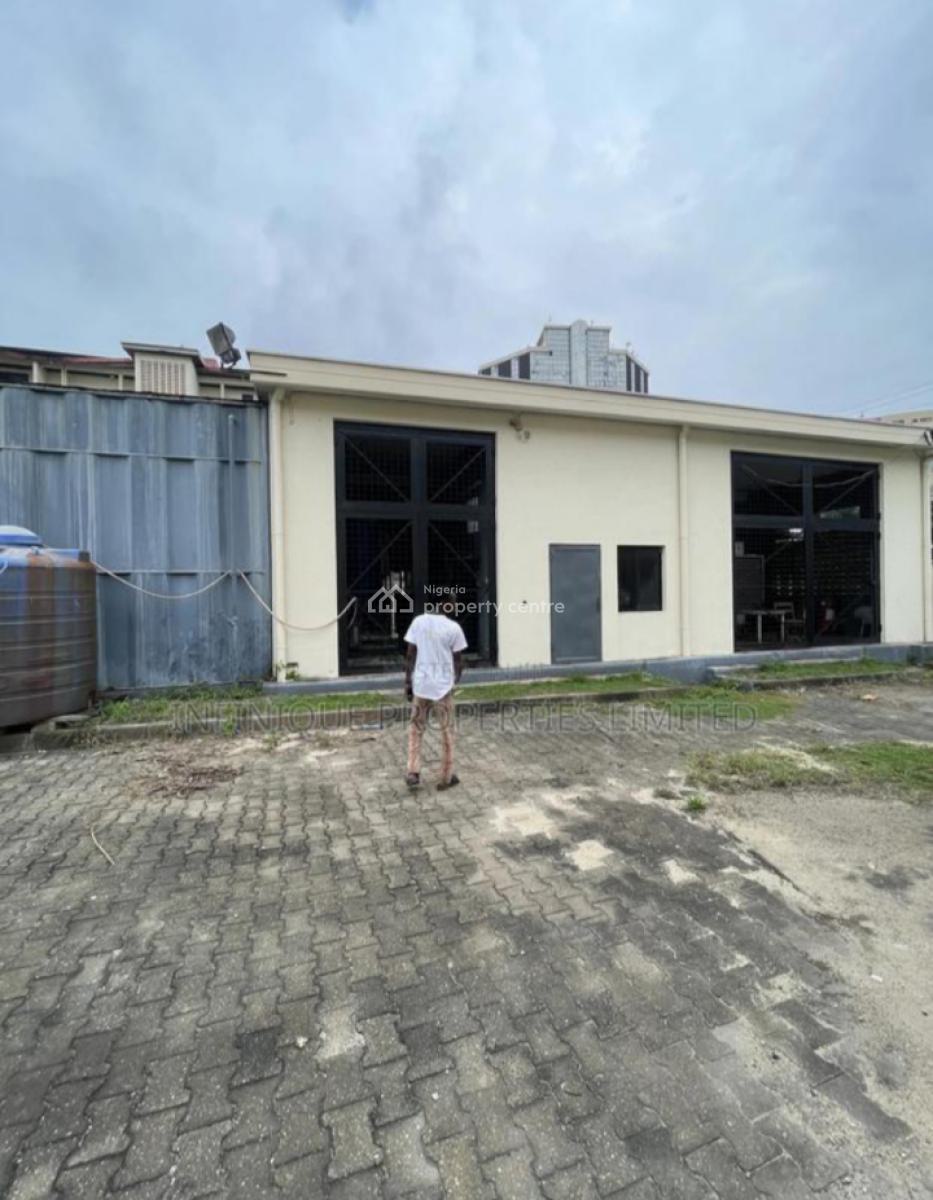 Specious 3 Bedroom Penthouses & Apartments, Victoria Island (vi), Lagos, Flat / Apartment for Rent
