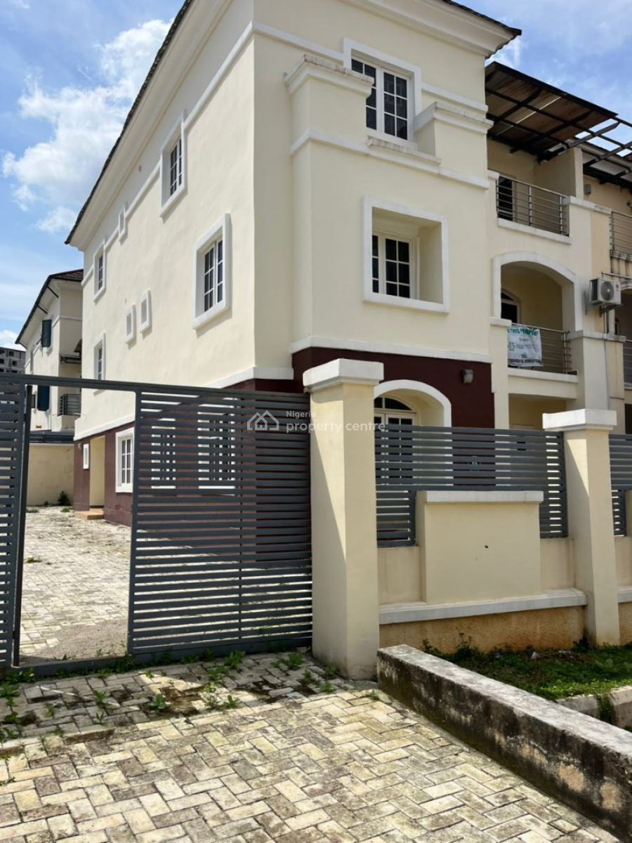 Brand New Five Bedrooms Semi Detached Duplex with Bq, Fha, Guzape District, Abuja, Semi-detached Duplex for Rent
