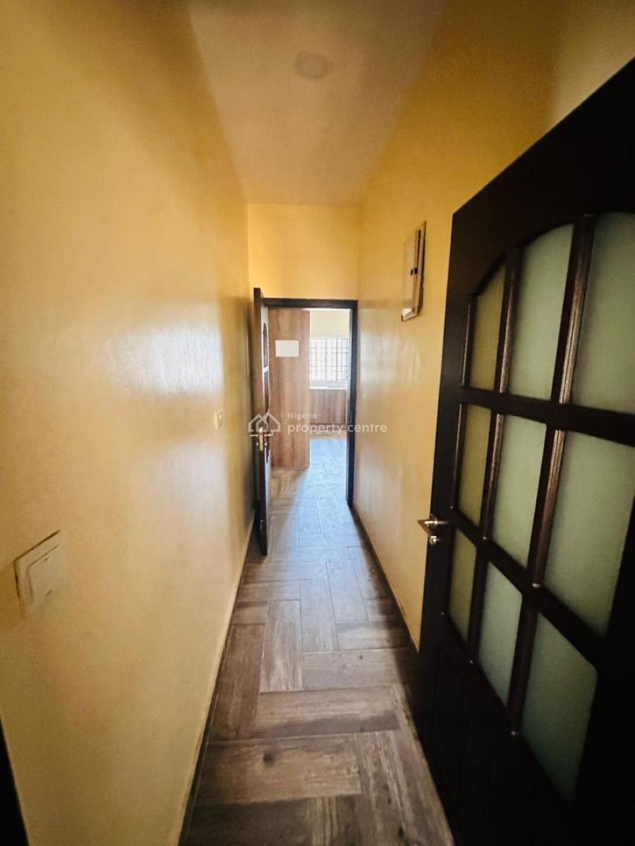 Well Renovated 3 Bedroom  Duplex, Osapa London Lekki Lagos, Osapa, Lekki, Lagos, House for Rent