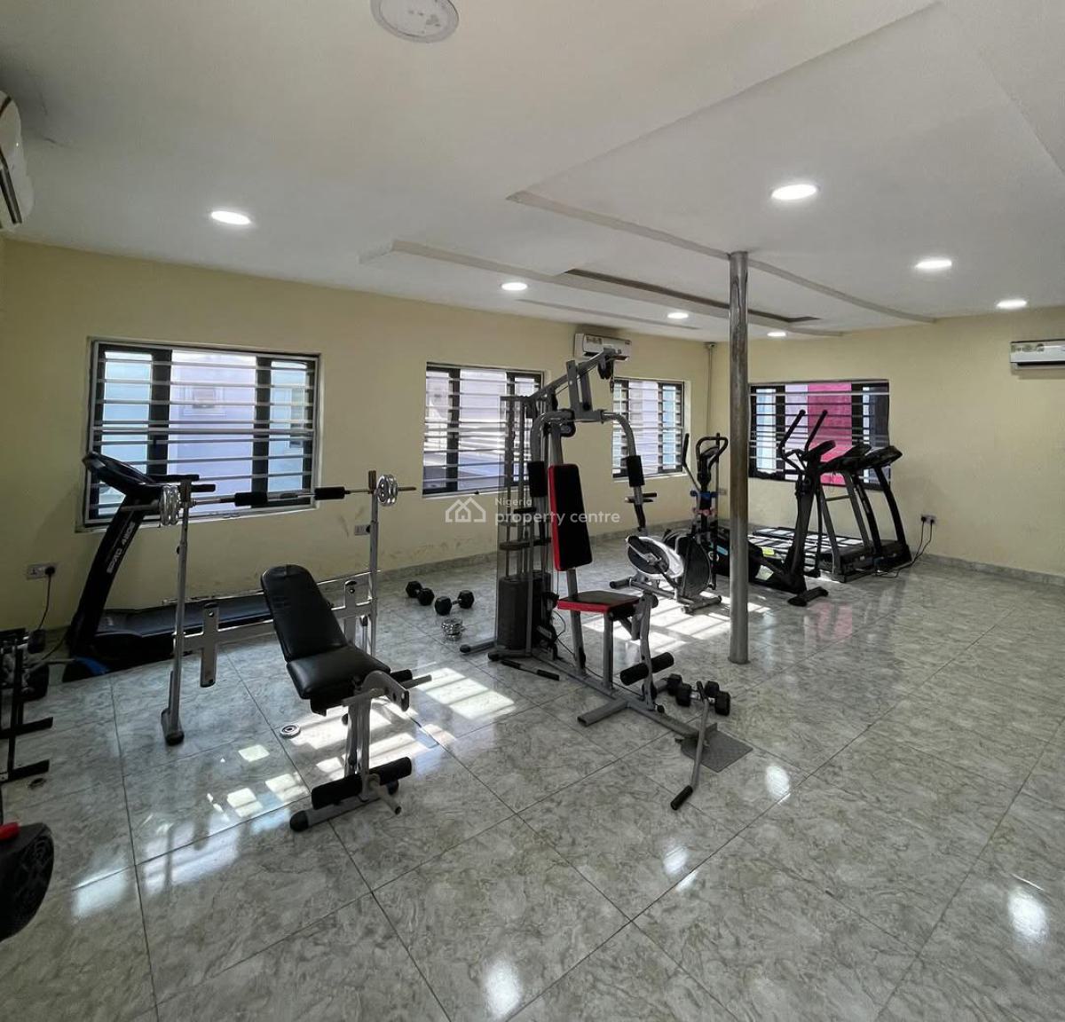 3 Bedroom Apartment+ Pool + Gym(1st Floor), Ikota, Lekki, Lagos, Flat / Apartment for Rent