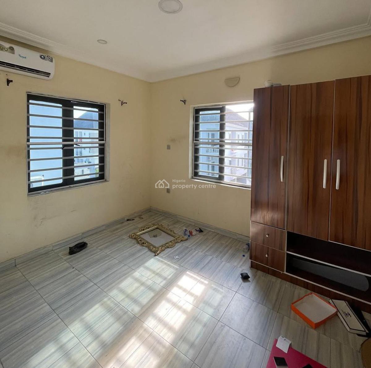 3 Bedroom Apartment+ Pool + Gym(1st Floor), Ikota, Lekki, Lagos, Flat / Apartment for Rent