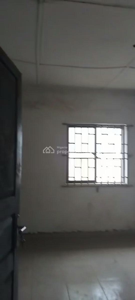 Neat 2 Bedroom Apartment, New Oko-oba, Agege, Lagos, Flat / Apartment for Rent