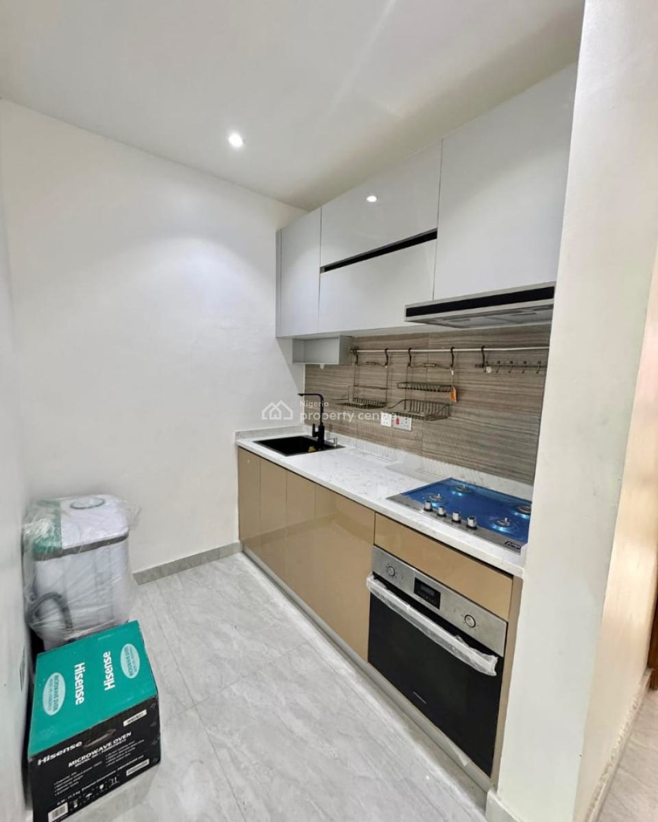 One-bedroom Apartment, Osapa, Lekki, Lagos, Flat / Apartment for Sale