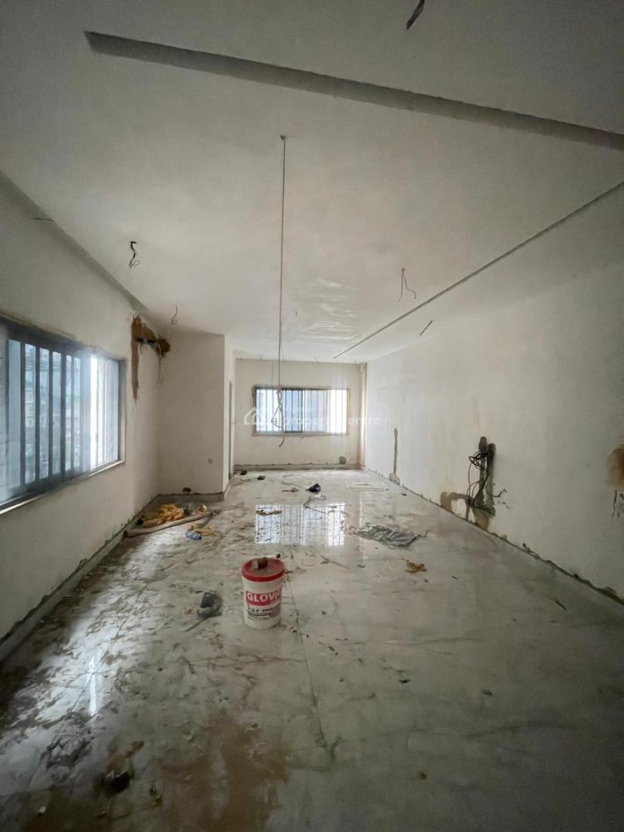 Very Spacious Lovely 3 Bedroom Apartment, Exquisitely Designed Apartment with Bq in a Central Location, Yaba, Lagos, Flat / Apartment for Sale