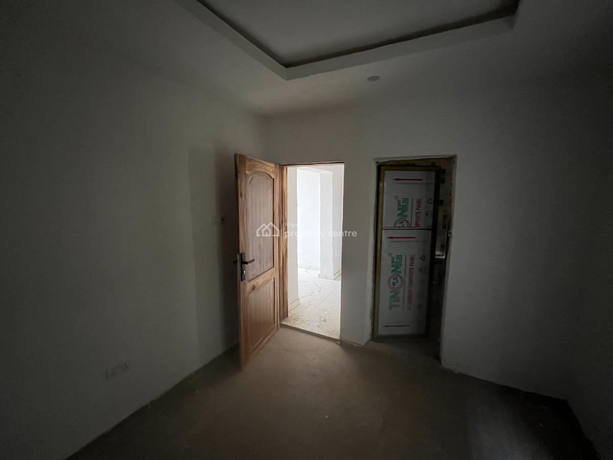 Excellent 2bedroom, Gra Phase 1, Magodo, Lagos, Flat / Apartment for Rent