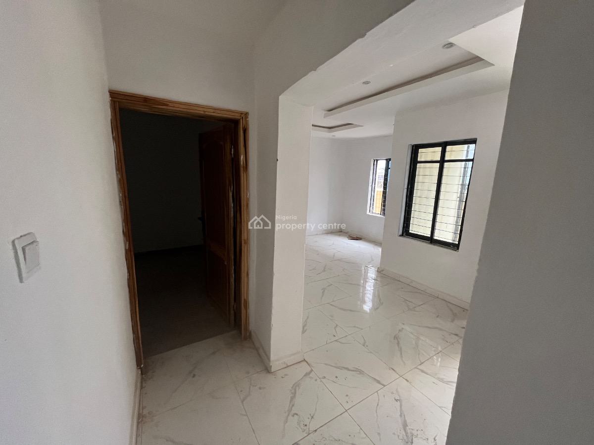 Excellent 2bedroom, Gra Phase 1, Magodo, Lagos, Flat / Apartment for Rent