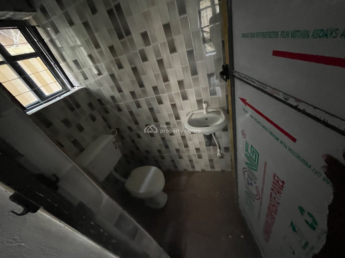 Excellent 2bedroom, Gra Phase 1, Magodo, Lagos, Flat / Apartment for Rent