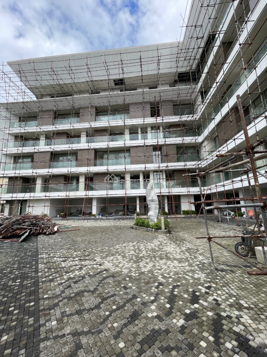 Massive 4 Bedroom Maisonnette Duplex in a Secure Environment, Lekki Phase 1, Lekki, Lagos, Block of Flats for Sale