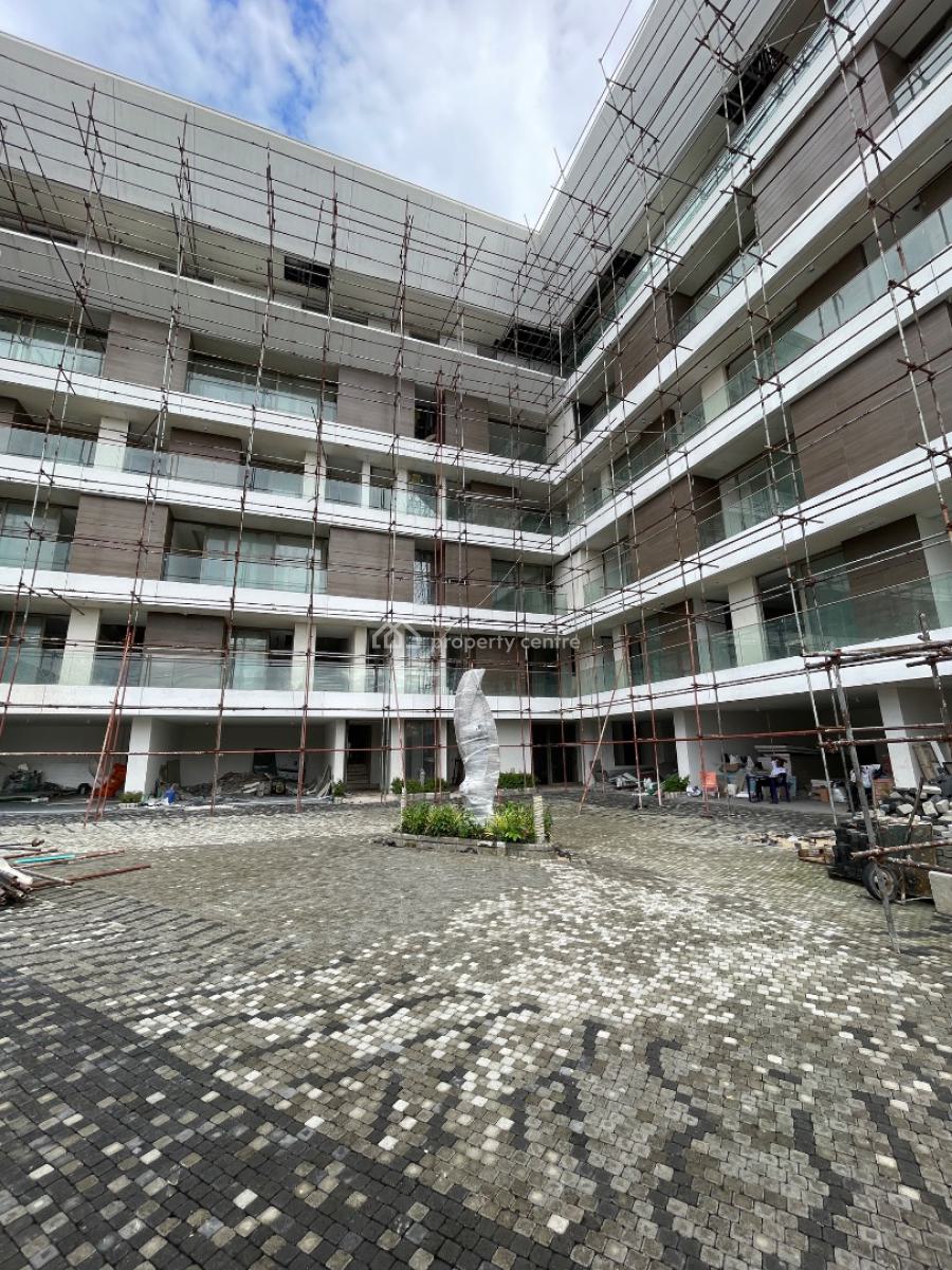 Massive 4 Bedroom Maisonnette Duplex in a Secure Environment, Lekki Phase 1, Lekki, Lagos, Block of Flats for Sale