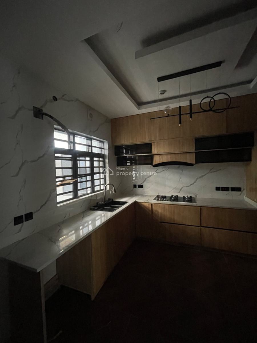 4 Bedroom Terrace Duplex with Bq in a Secure Environment, Lekki Phase 1, Lekki, Lagos, Terraced Duplex for Sale