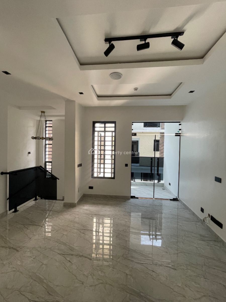 4 Bedroom Terrace Duplex with Bq in a Secure Environment, Lekki Phase 1, Lekki, Lagos, Terraced Duplex for Sale