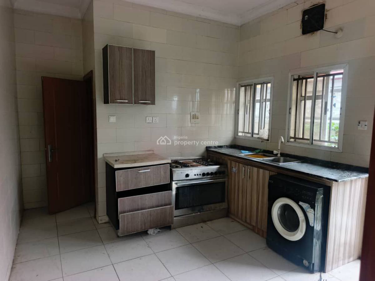 Well Built 4 Bedroom Detached House with Boyz Quarter, Crown Estate, Sangotedo, By Shoprite, Sangotedo, Ajah, Lagos, Detached Duplex for Sale