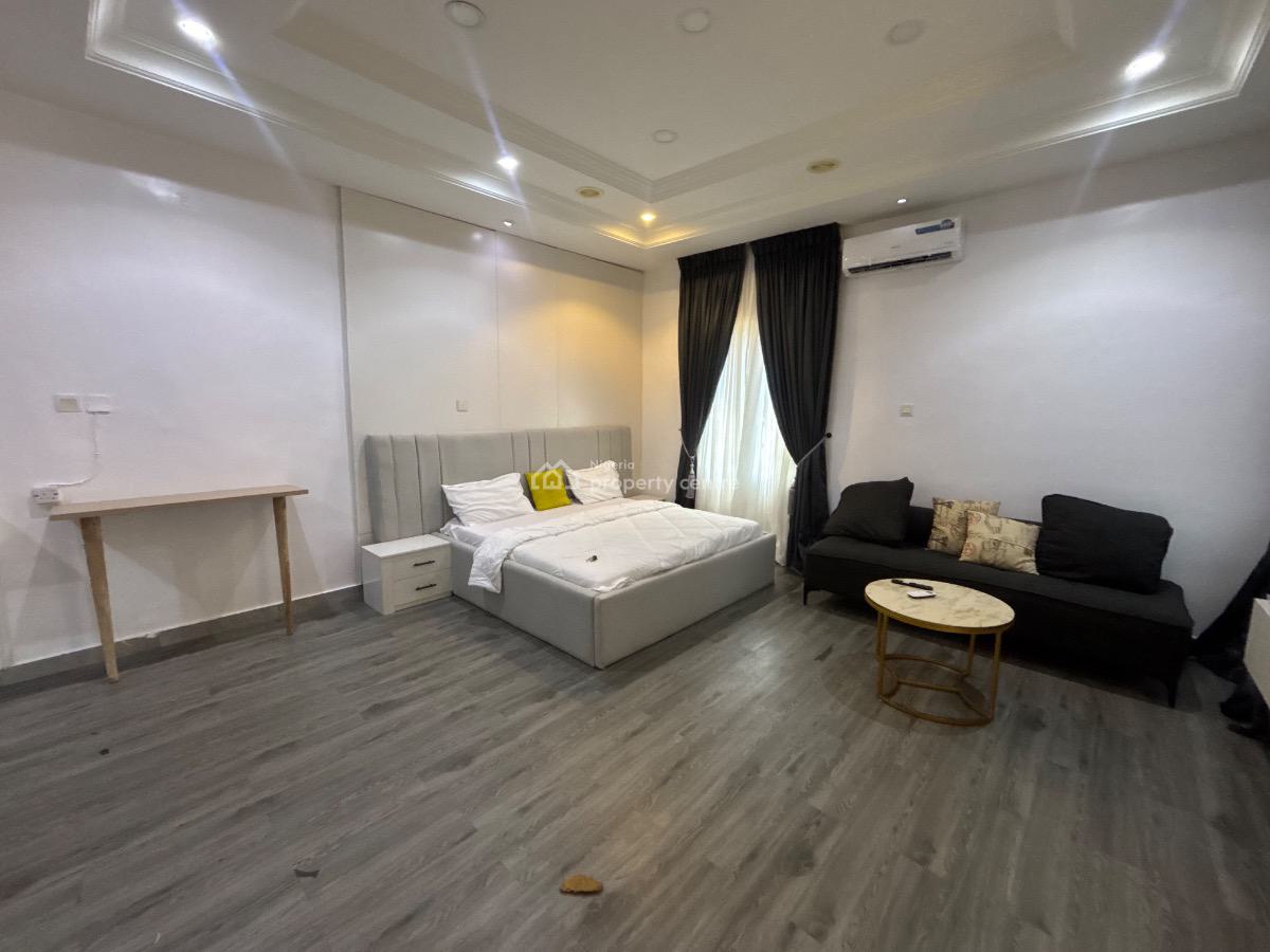 Spacious Studio Apartment, Lekki Phase 1, Lekki, Lagos, Flat / Apartment Short Let
