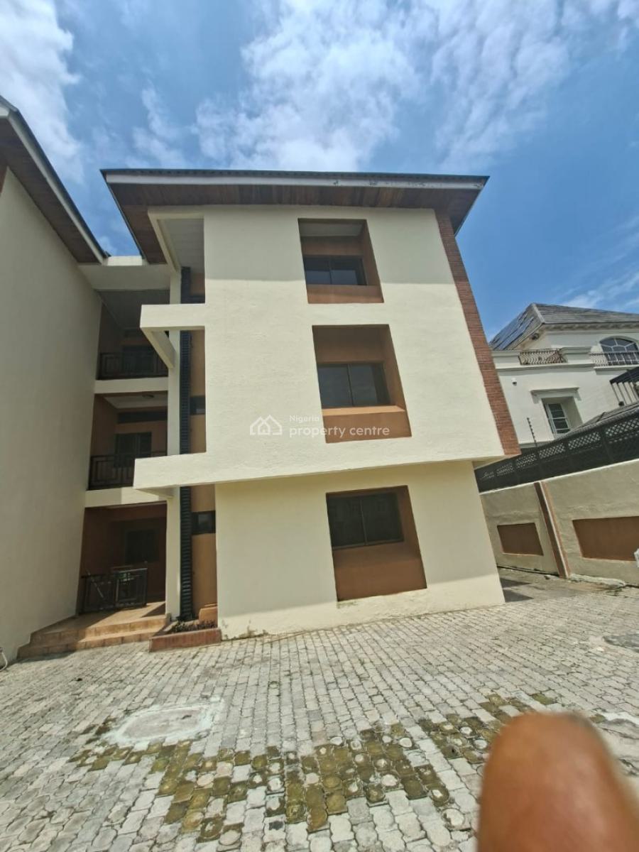 Cooperate Lease.   Watch The Video on Youtube  Residential Or Office S, By Maitama Main, Maitama District, Abuja, House for Rent