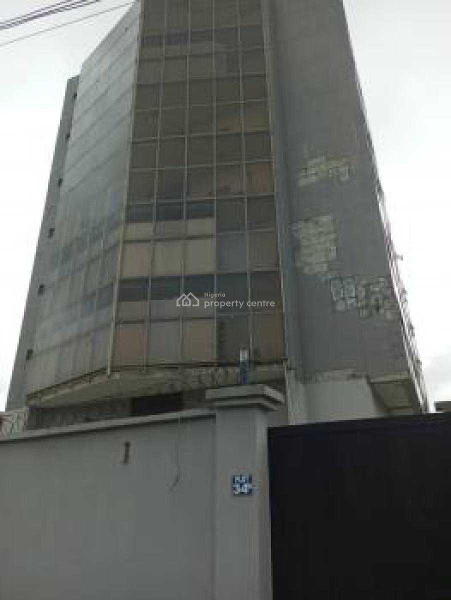 7 Floors Hospital Building with 100 Bed Spaces and 3 Lifts, Oniru, Victoria Island (vi), Lagos, Plaza / Complex / Mall for Sale