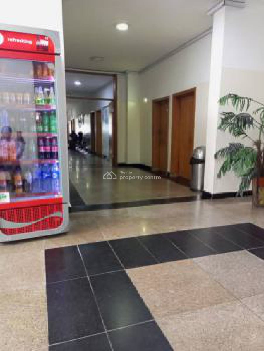 7 Floors Hospital Building with 100 Bed Spaces and 3 Lifts, Oniru, Victoria Island (vi), Lagos, Plaza / Complex / Mall for Sale