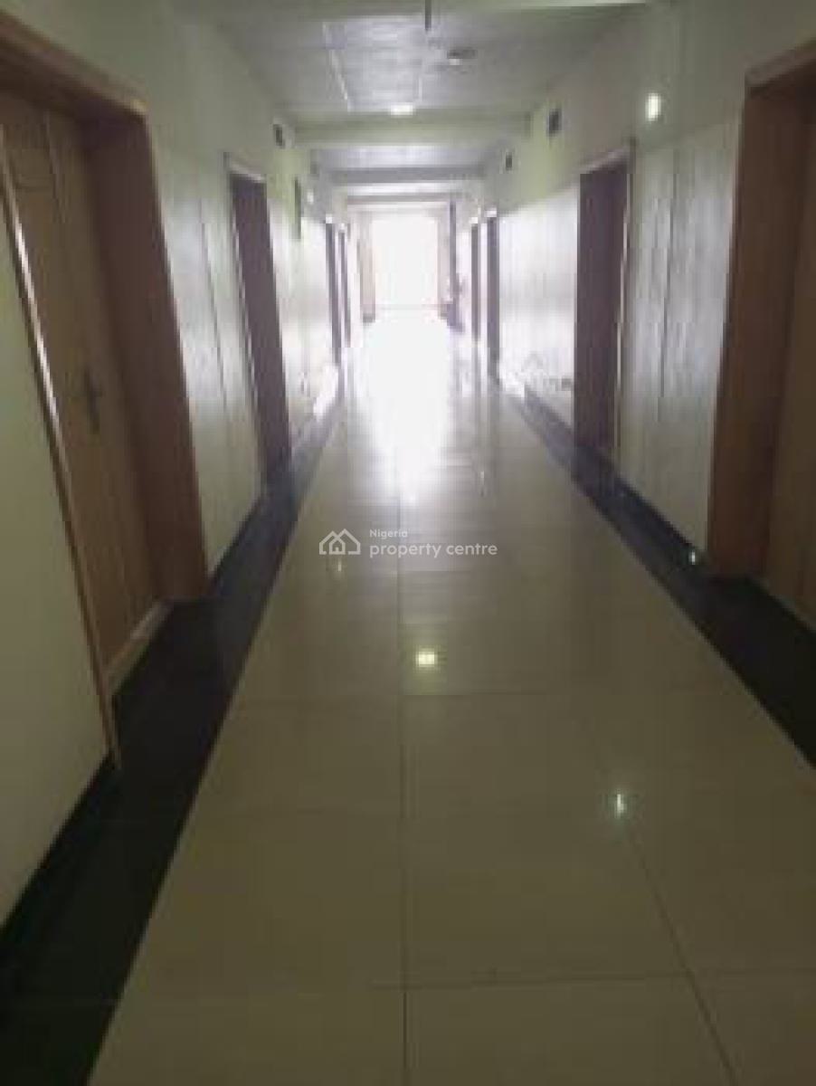 7 Floors Hospital Building with 100 Bed Spaces and 3 Lifts, Oniru, Victoria Island (vi), Lagos, Plaza / Complex / Mall for Sale