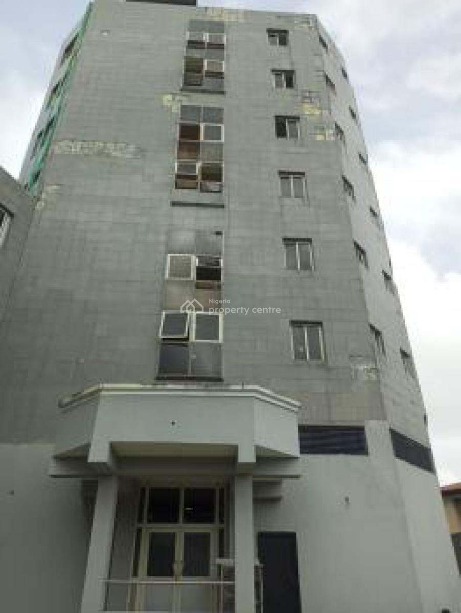 7 Floors Hospital Building with 100 Bed Spaces and 3 Lifts, Oniru, Victoria Island (vi), Lagos, Plaza / Complex / Mall for Sale