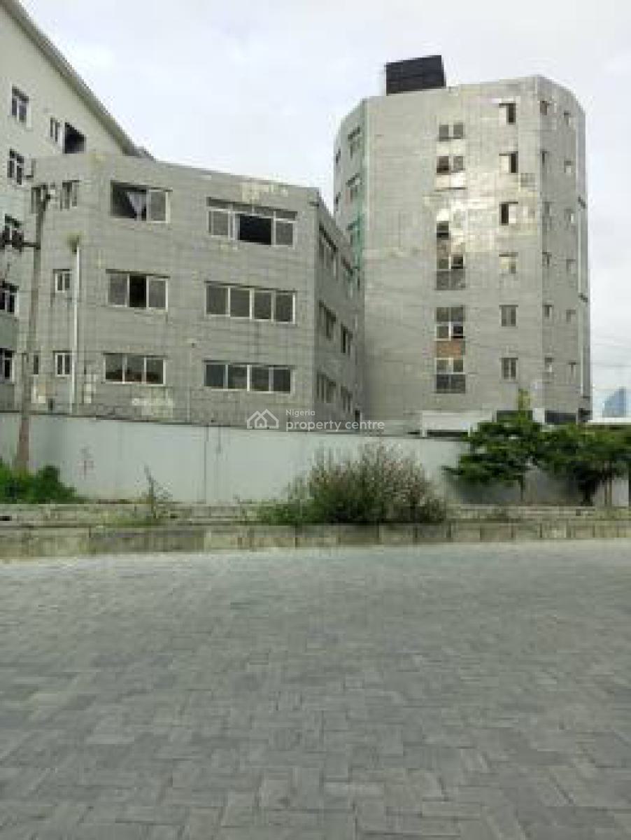 7 Floors Hospital Building with 100 Bed Spaces and 3 Lifts, Oniru, Victoria Island (vi), Lagos, Plaza / Complex / Mall for Sale