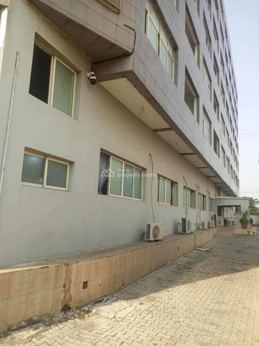 7 Floors Hospital Building with 100 Bed Spaces and 3 Lifts, Oniru, Victoria Island (vi), Lagos, Plaza / Complex / Mall for Sale