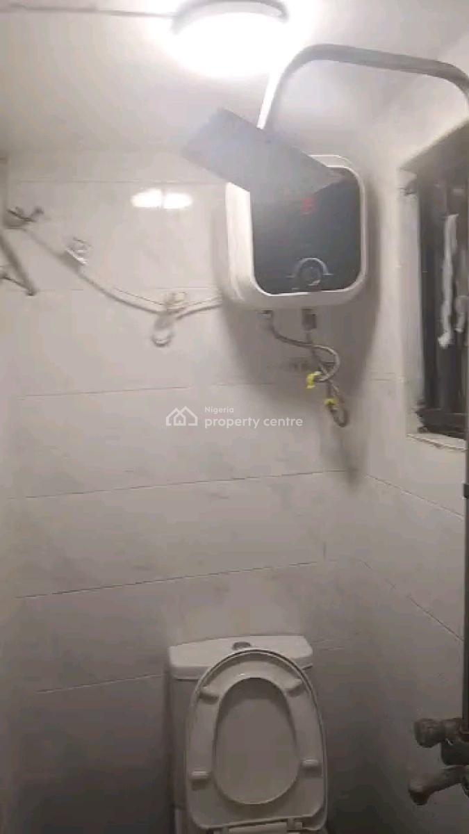 Standard and Spacious 2 Bedroom Flat, Beach Estate, Ori-oke, Ogudu, Lagos, Flat / Apartment for Rent