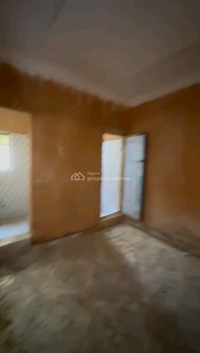 Standard and Spacious Room Self Control, Apata, Shomolu, Lagos, Self Contain (single Rooms) for Rent
