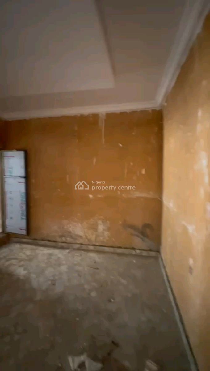 Standard and Spacious Room Self Control, Apata, Shomolu, Lagos, Self Contain (single Rooms) for Rent