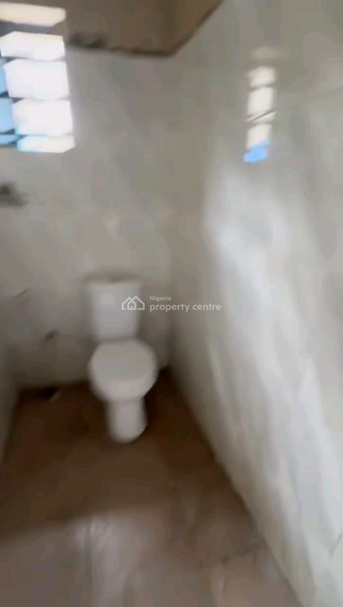 Standard Room Self Contained, Palmgrove, Palmgrove, Shomolu, Lagos, Self Contain (single Rooms) for Rent