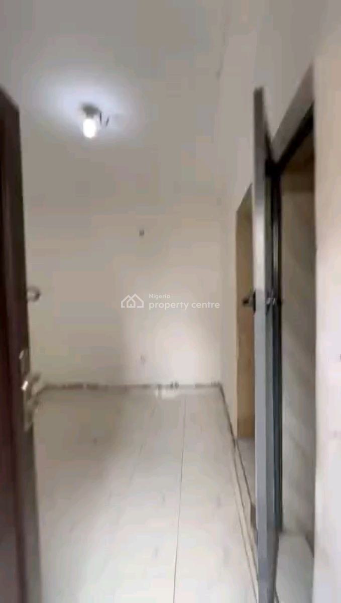 Standard Room Self Contained, Palmgrove, Palmgrove, Shomolu, Lagos, Self Contain (single Rooms) for Rent