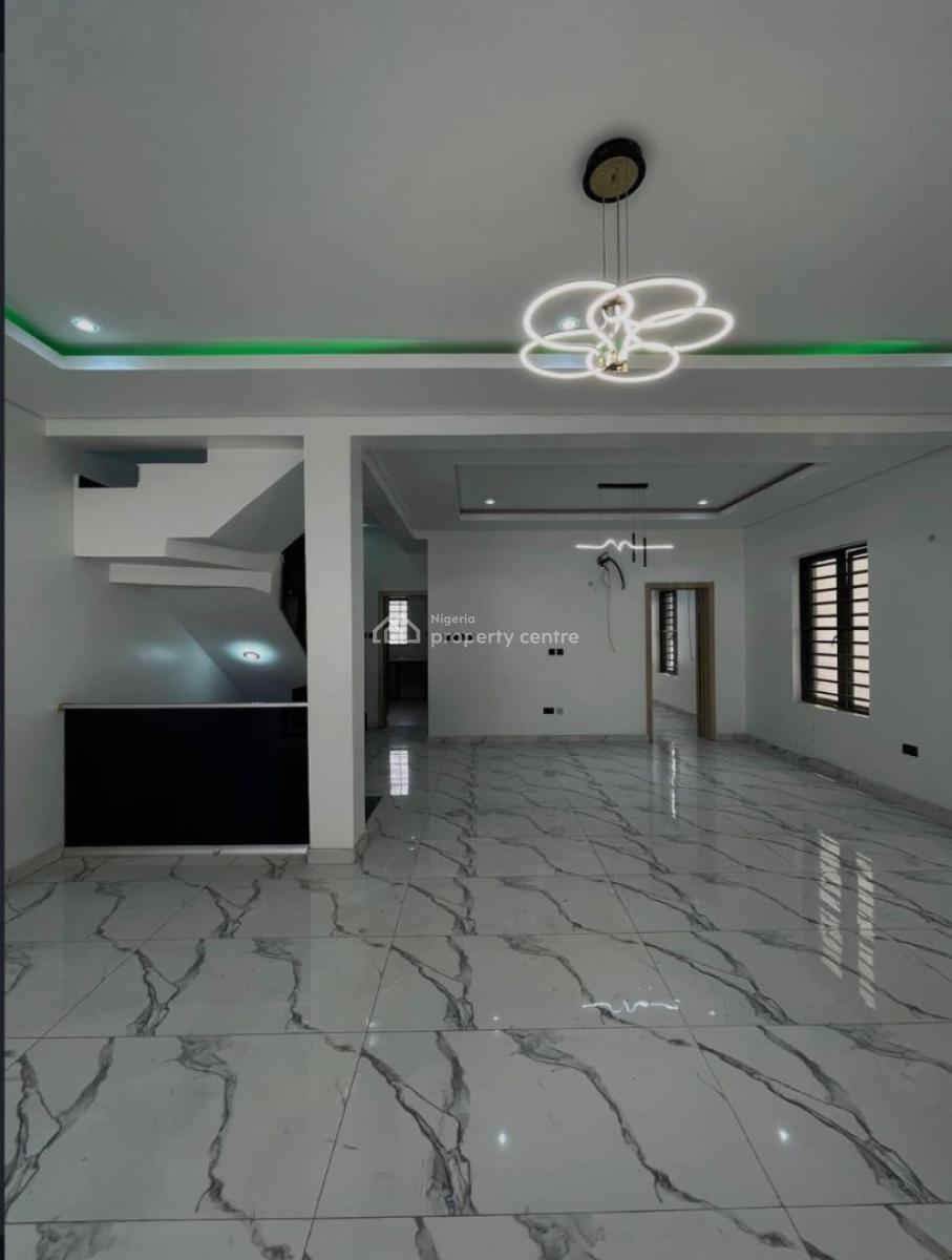 4-bedroom Semi-detached Duplex with Bq, Ikate, Lekki, Lagos, Semi-detached Duplex for Sale