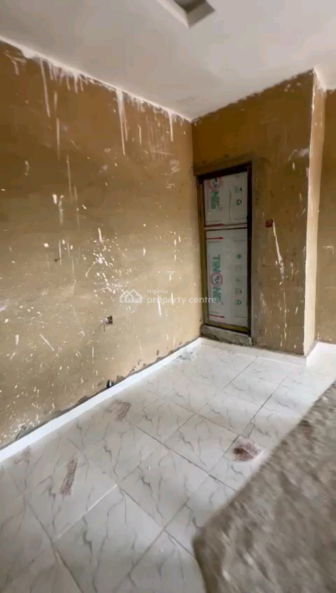 Standard and Spacious Room Self Contained, Shomolu, Shomolu, Lagos, Self Contain (single Rooms) for Rent