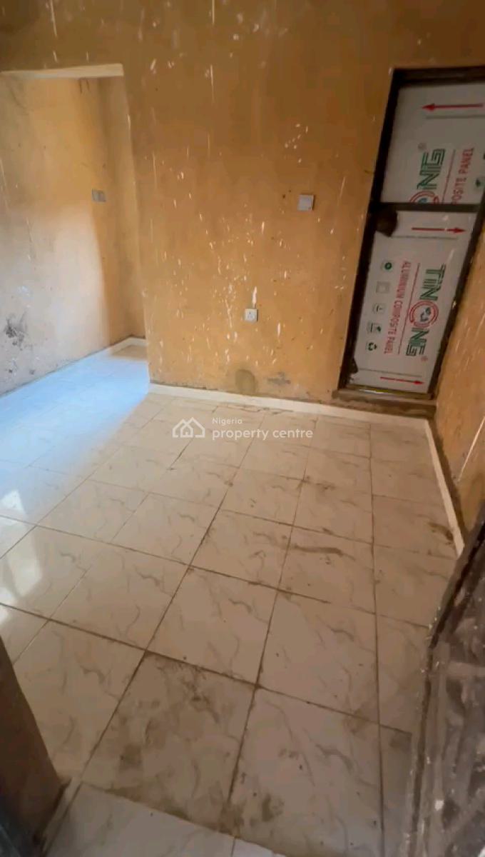 Standard and Newly Built Room Self Contained, Shomolu, Shomolu, Lagos, Self Contain (single Rooms) for Rent