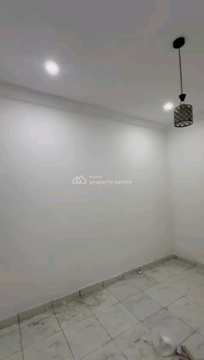 Newly Built and Spacious Mini Flat, Shomolu, Lagos, Mini Flat (room and Parlour) for Rent